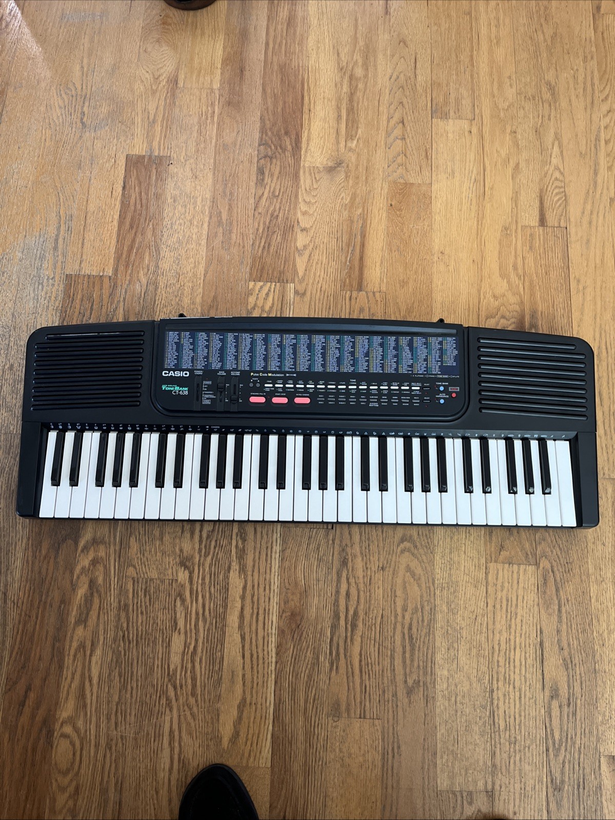 Casio CT-638 Electronic Tone Bank Keyboard Untested.