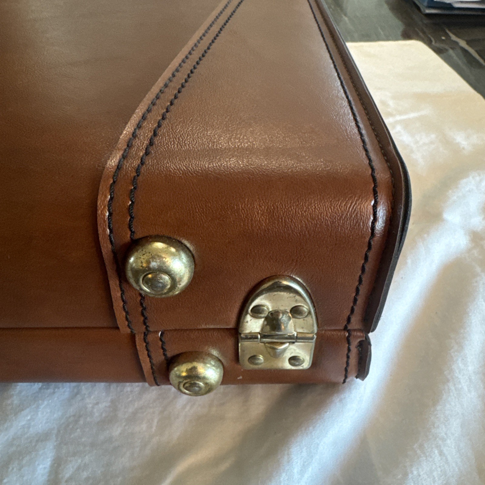 Vintage Atlantic Leather Briefcase in Great Condition 18.5 x 14.5 x 4.5 inches