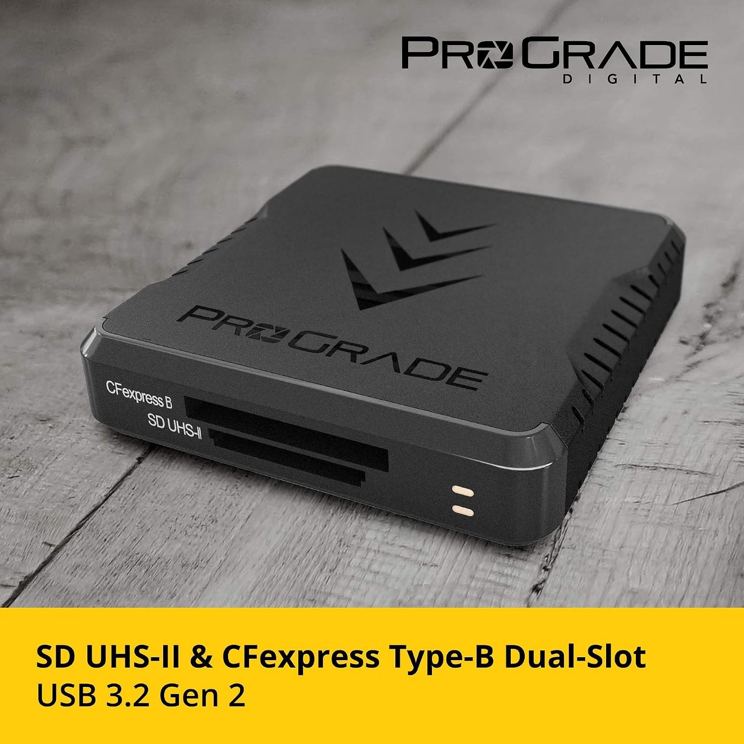 ProGrade CFexpress Type B and SD Card Reader