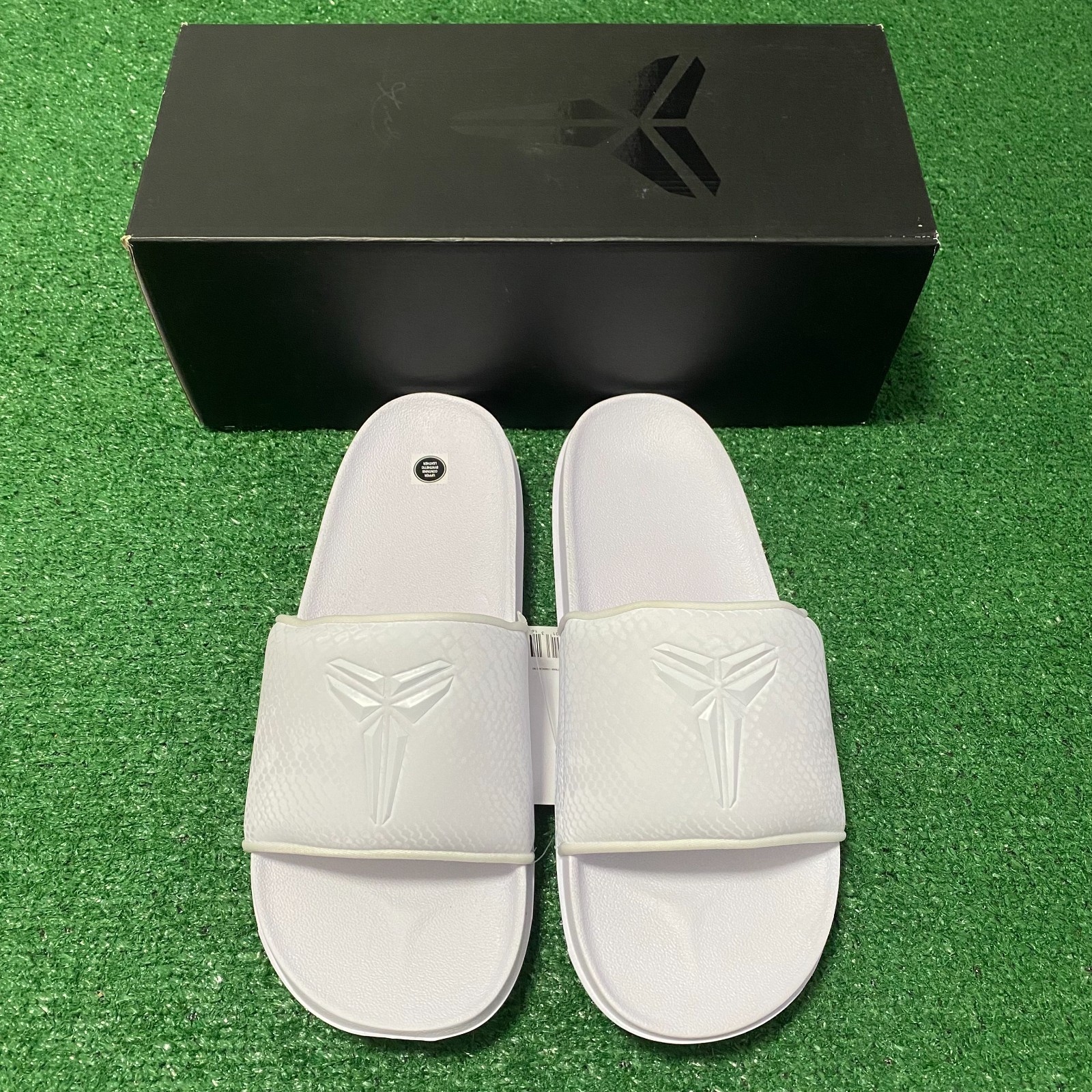 Size 13 - Nike Kobe Offcourt Slides Triple White IF2870-100 NEW! Ships Fast!