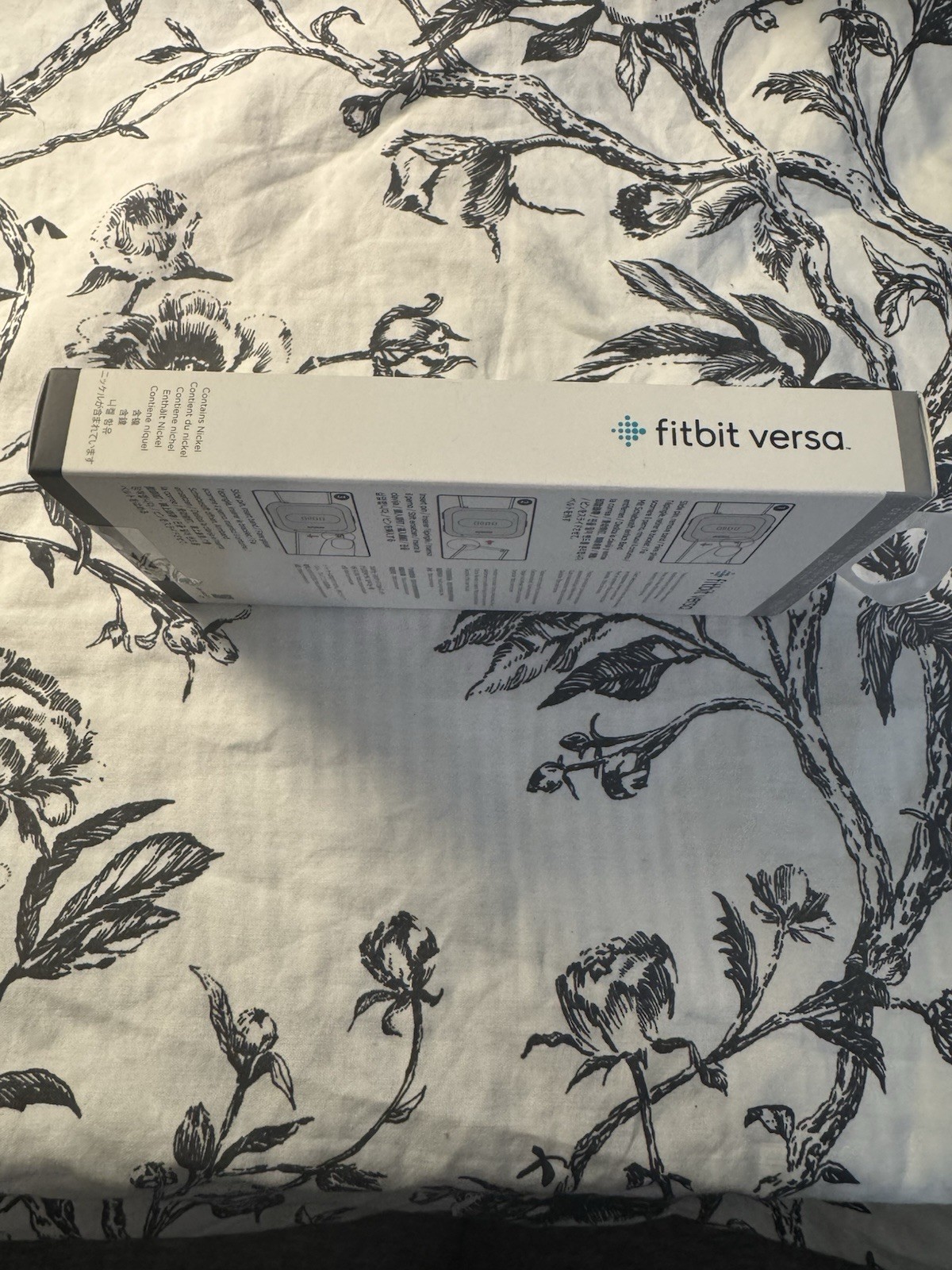NIB Fitbit Versa Classic Band Black Size Large
