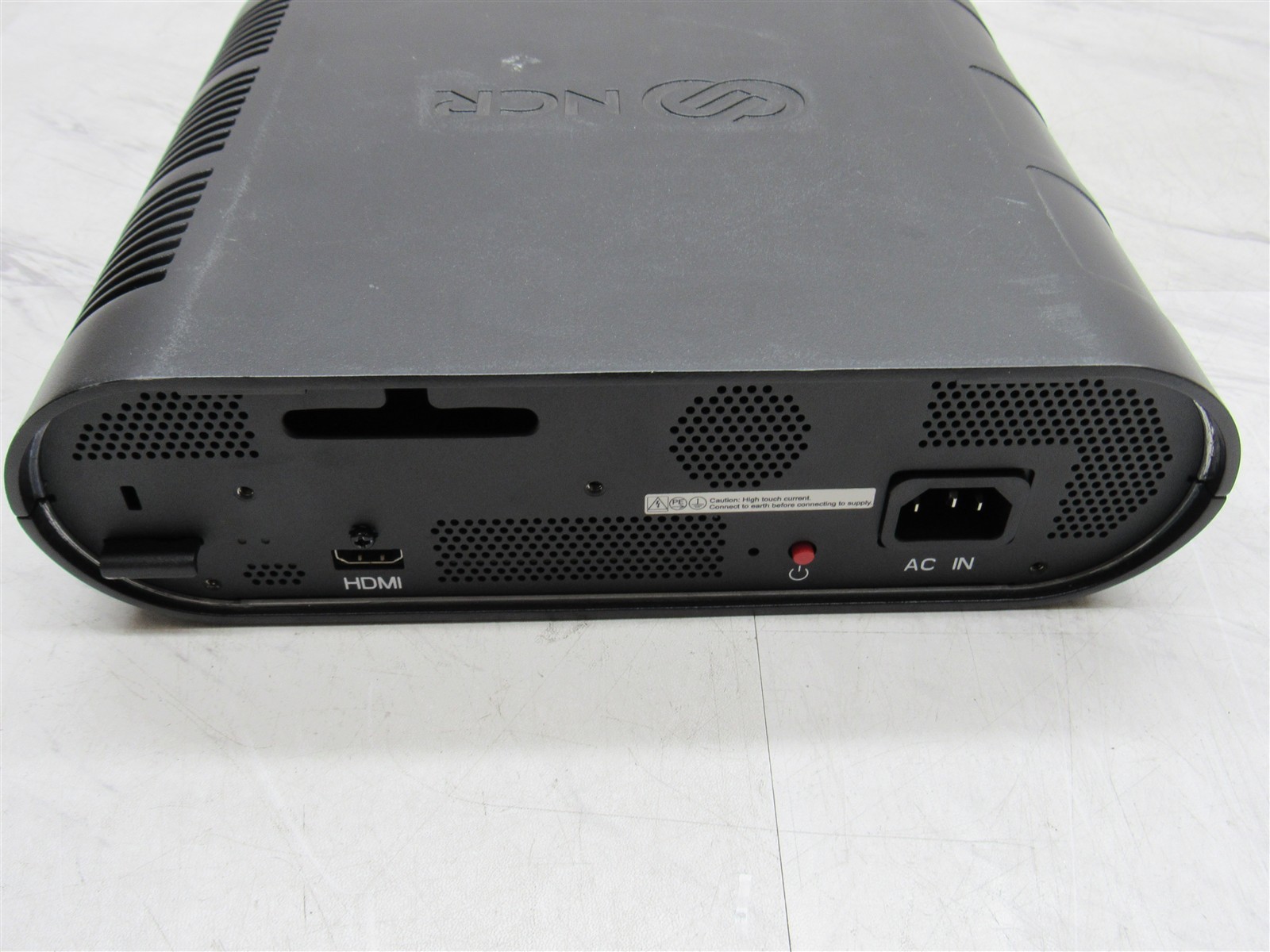 NCR Electronic Payment Controller 4 1647-0000-8801 8GB RAM