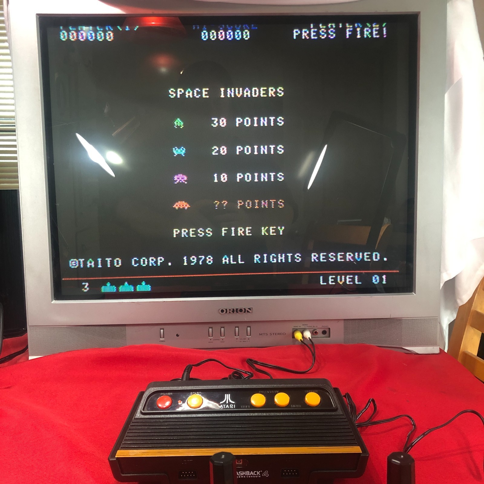 Atari Flashback 4 game console 75 games 2 controllers - VIDEO OF IT WORKING!