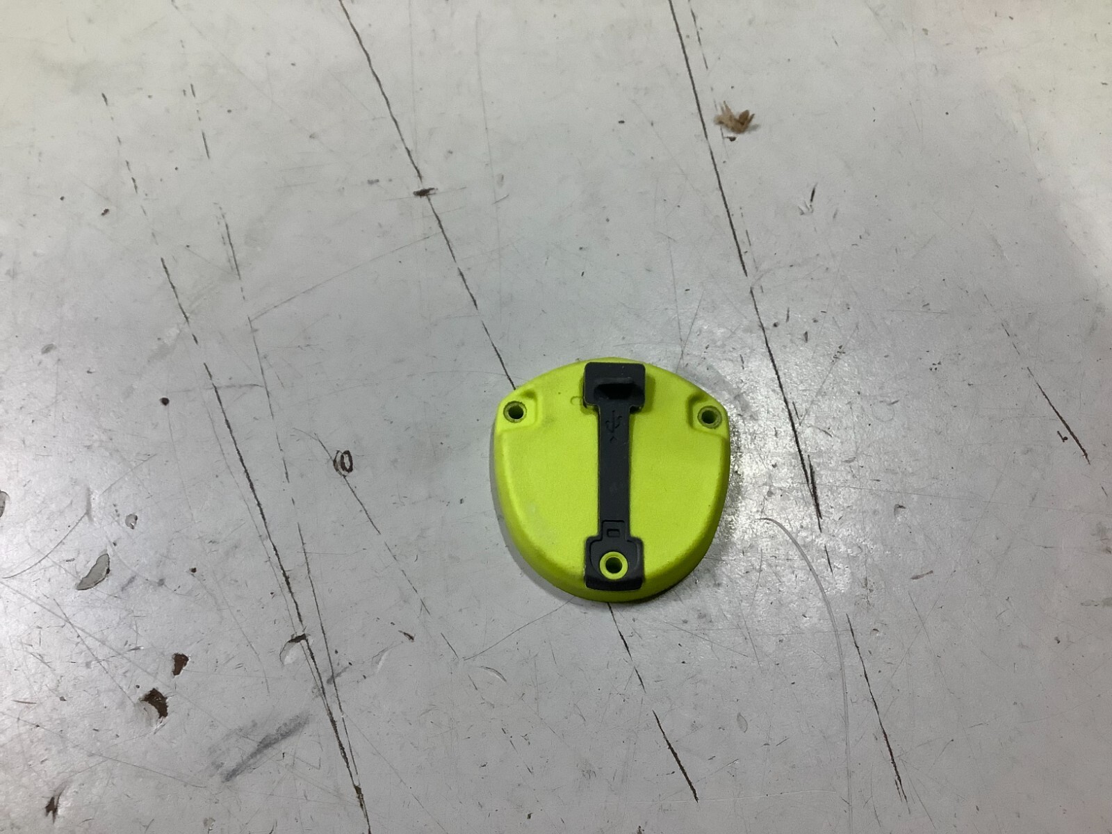RYOBI 4-Volt Cordless Compact Scrubber P4400 CHARGING PORT COVER