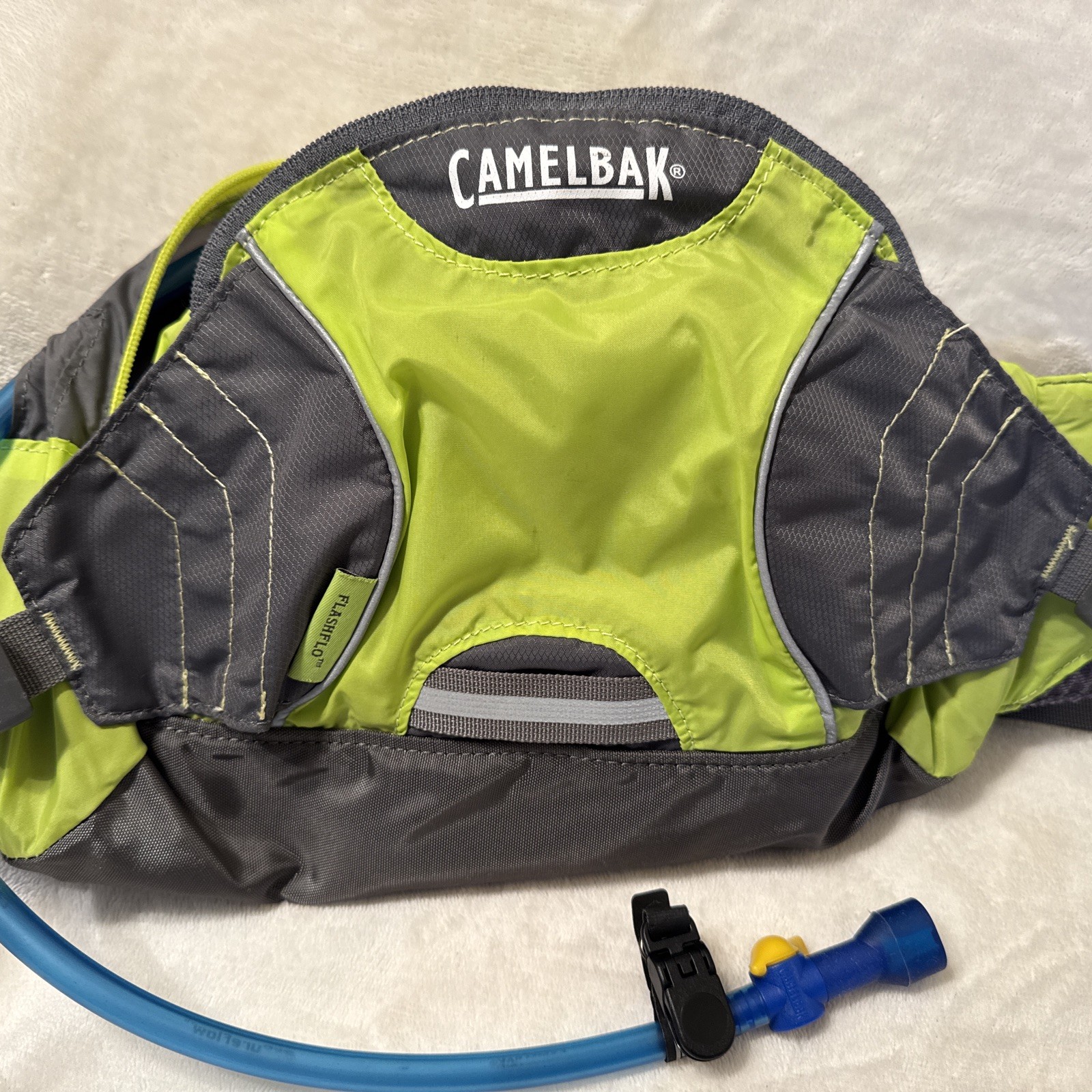 CamelBak FlashFlo LR 50, Neon Green Hydration Pack, NWOT, 50oz reservoir
