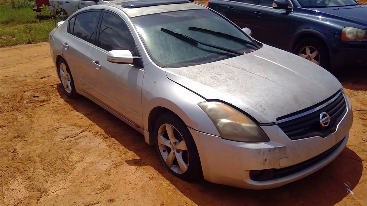 Driver Left Front Spindle/Knuckle Fits 09-14 16-23 MAXIMA 251858