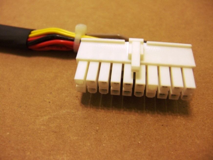 Dell PowerEdge Server 1950 SAS back-plane backplane power cable YM028 RU186