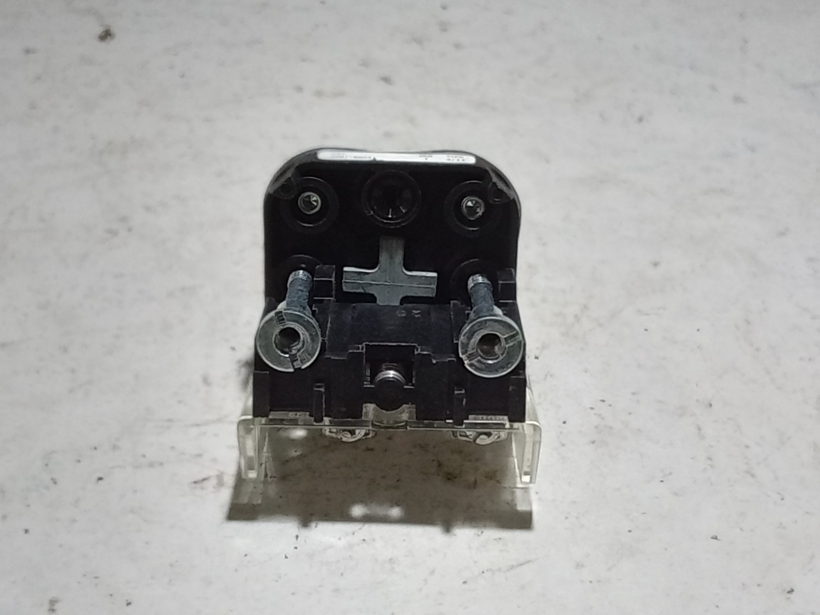 ALLEN-BRADLEY 800T-A602 PUSH BUTTON, NON-ILLUMINATED (L10E)
