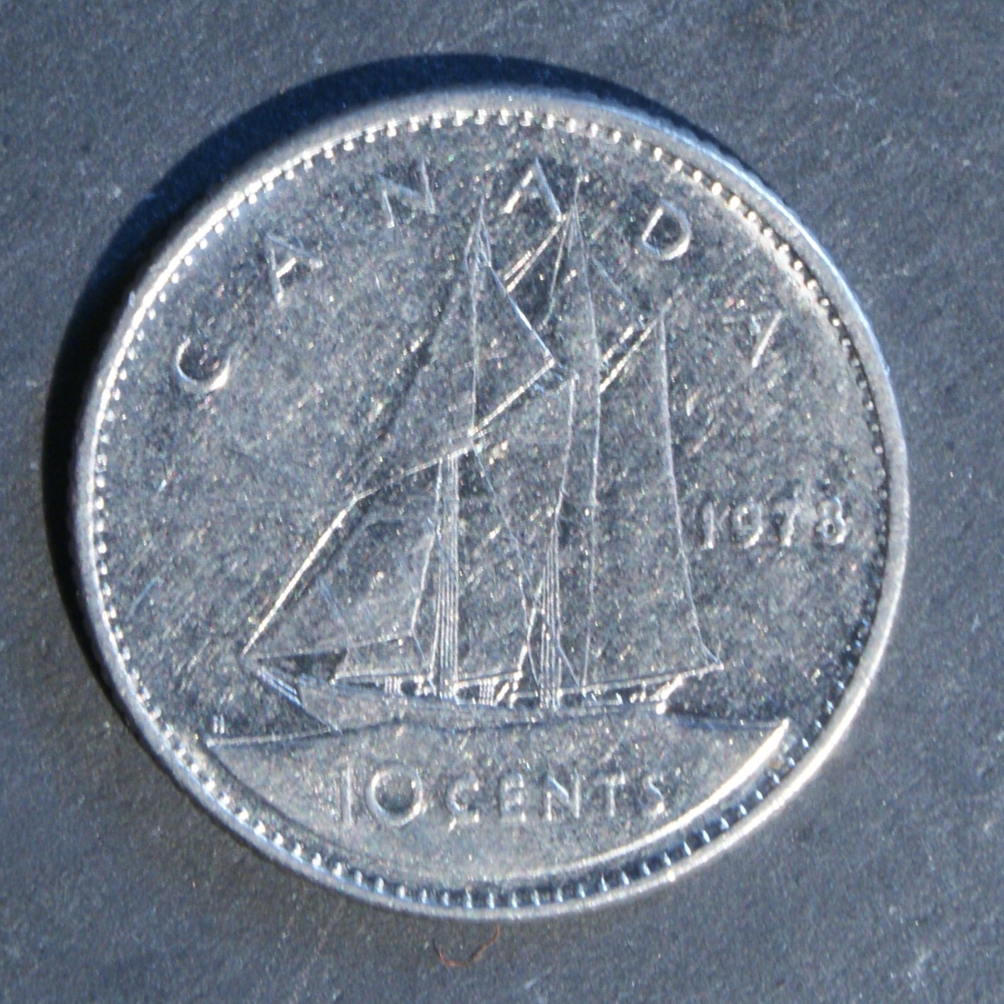 1976 10 Cents Coin Canada Elizabeth II - C03081
