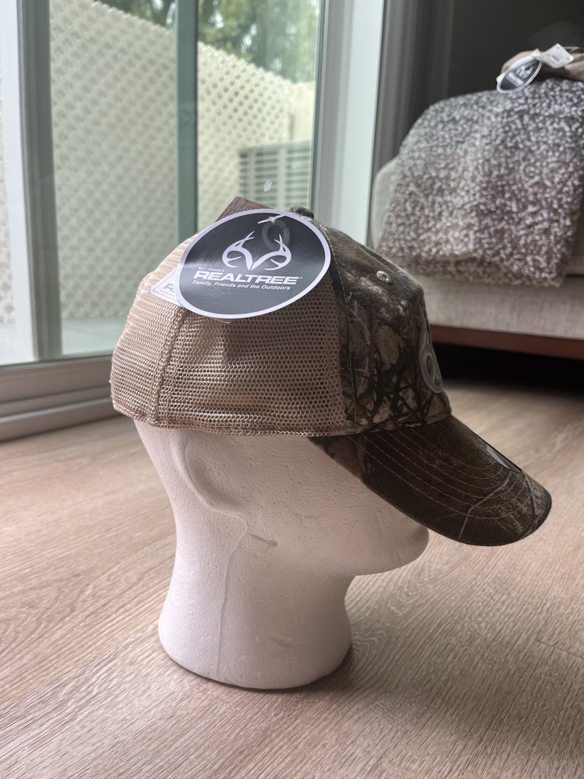 Realtree Camouflage By Colosseum Adjustable SnapBack Cap / Hat
