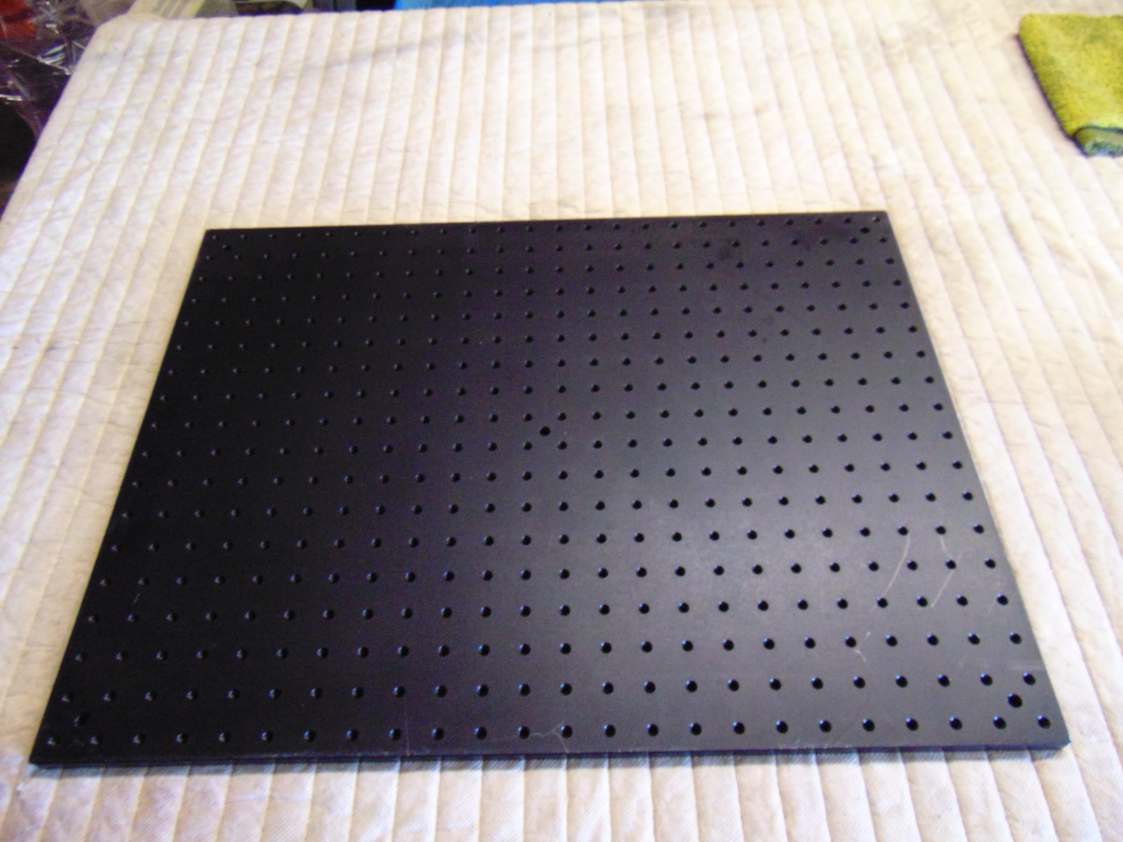 OPTICAL BREADBOARD NEWPORT TMC THORLABS 24 X 18 INCH .25/20 SAE