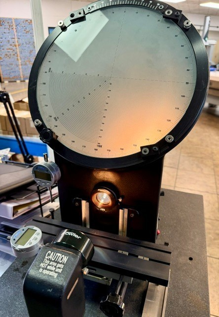 FOWLER 53-900-000 12" Optical Comparator Excellent Condition, Everything Works
