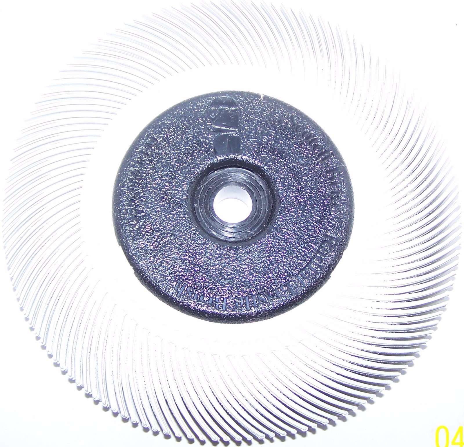 3M RADIAL BRISTLE BRUSH 6" DIA 120 GRIT WHITE BRUSH 8-PLY W-BUSHINGS #33212