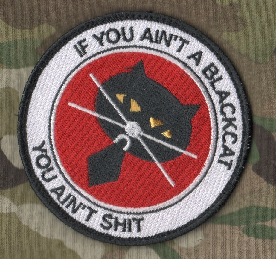 JIATF JOINT INTERAGENCY TASK FORCE SOUTH vêlkrö PATCH: COMMITTED TO EXCELLENCE