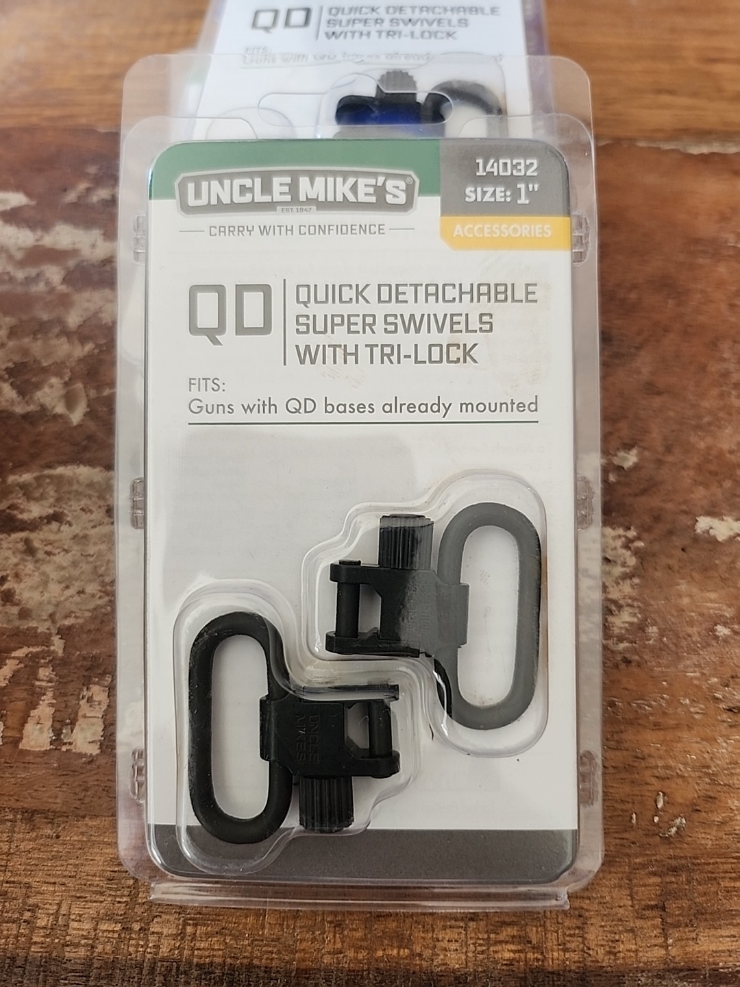 UNCLE MIKES QD SUPER SWIVELS 14032 BLACK SIZE 1"