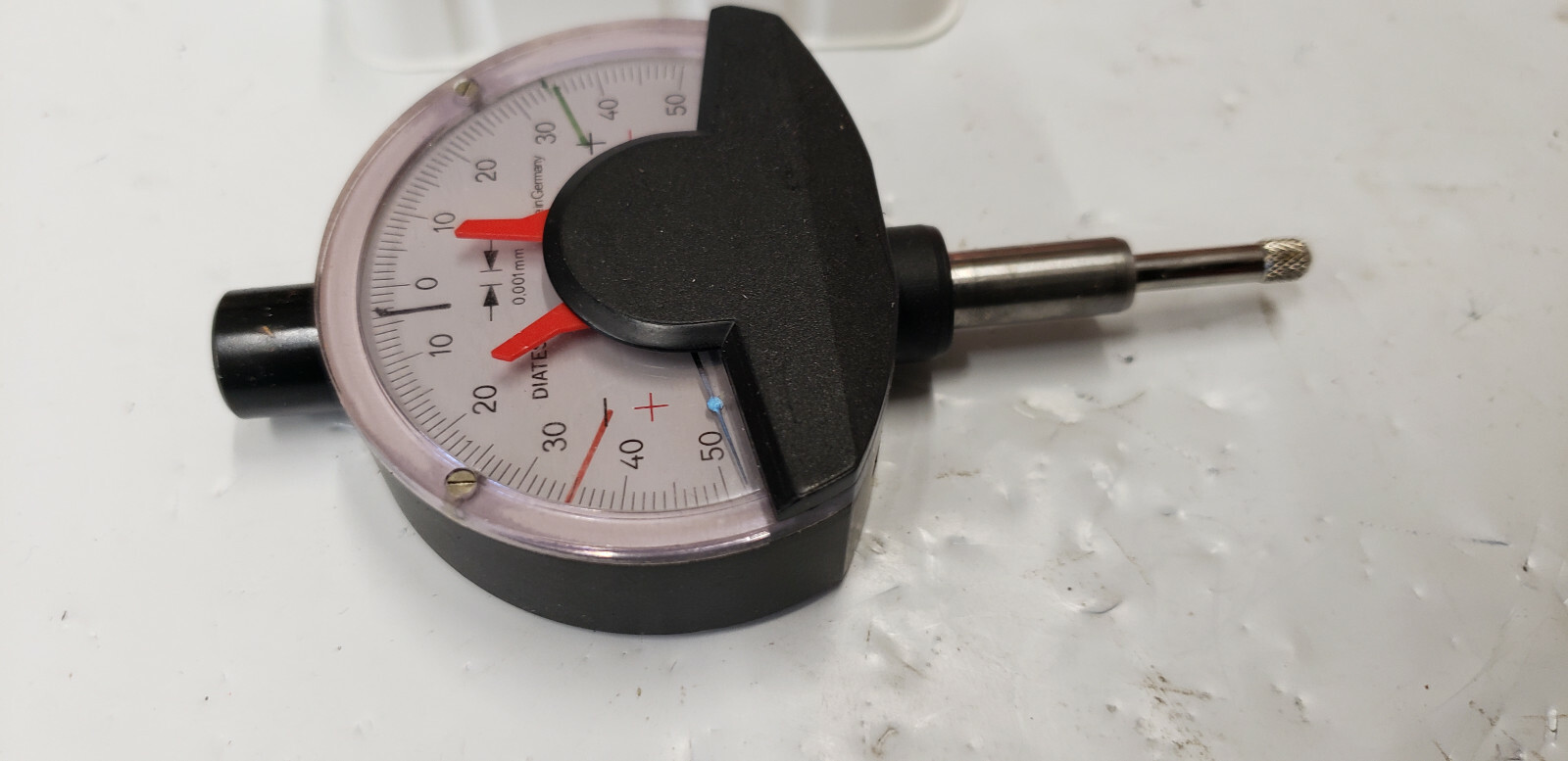 DIATEST F1000 Micro Comparator Indicator in MITUTOYO BOX.