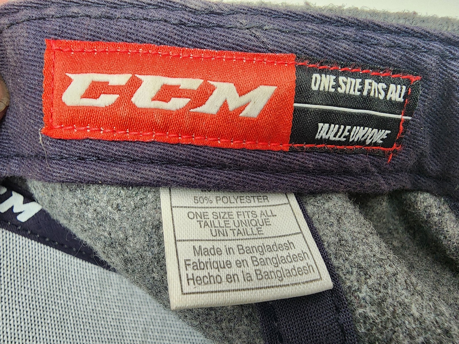 CCM South Carolina Stingrays Wool Blend Snapback Hat Grey Navy Blue Autographed