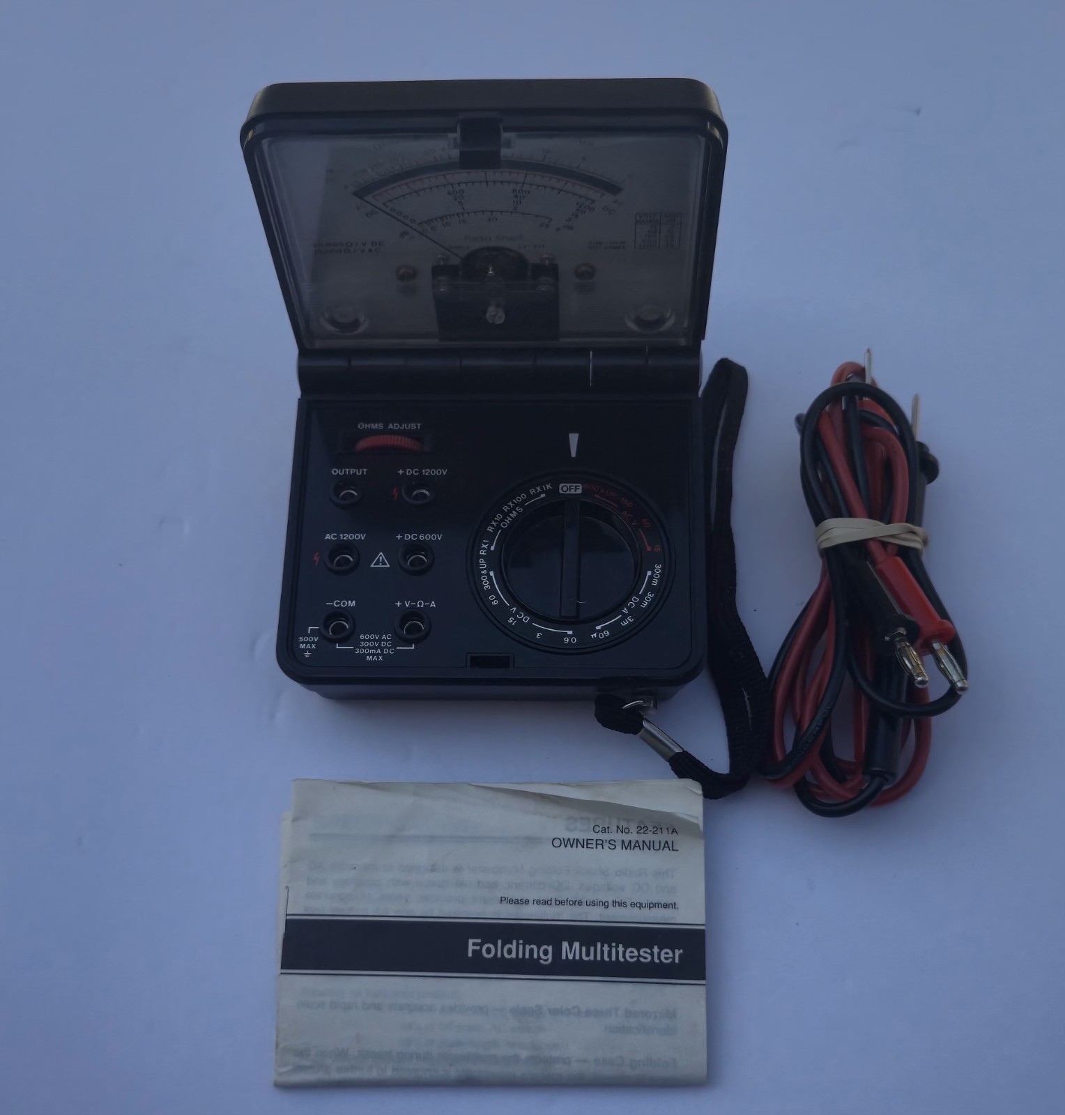 Radio Shack Electrical Volt Ohm Meter Analog Model 22-211A, Pre-owned, Tested