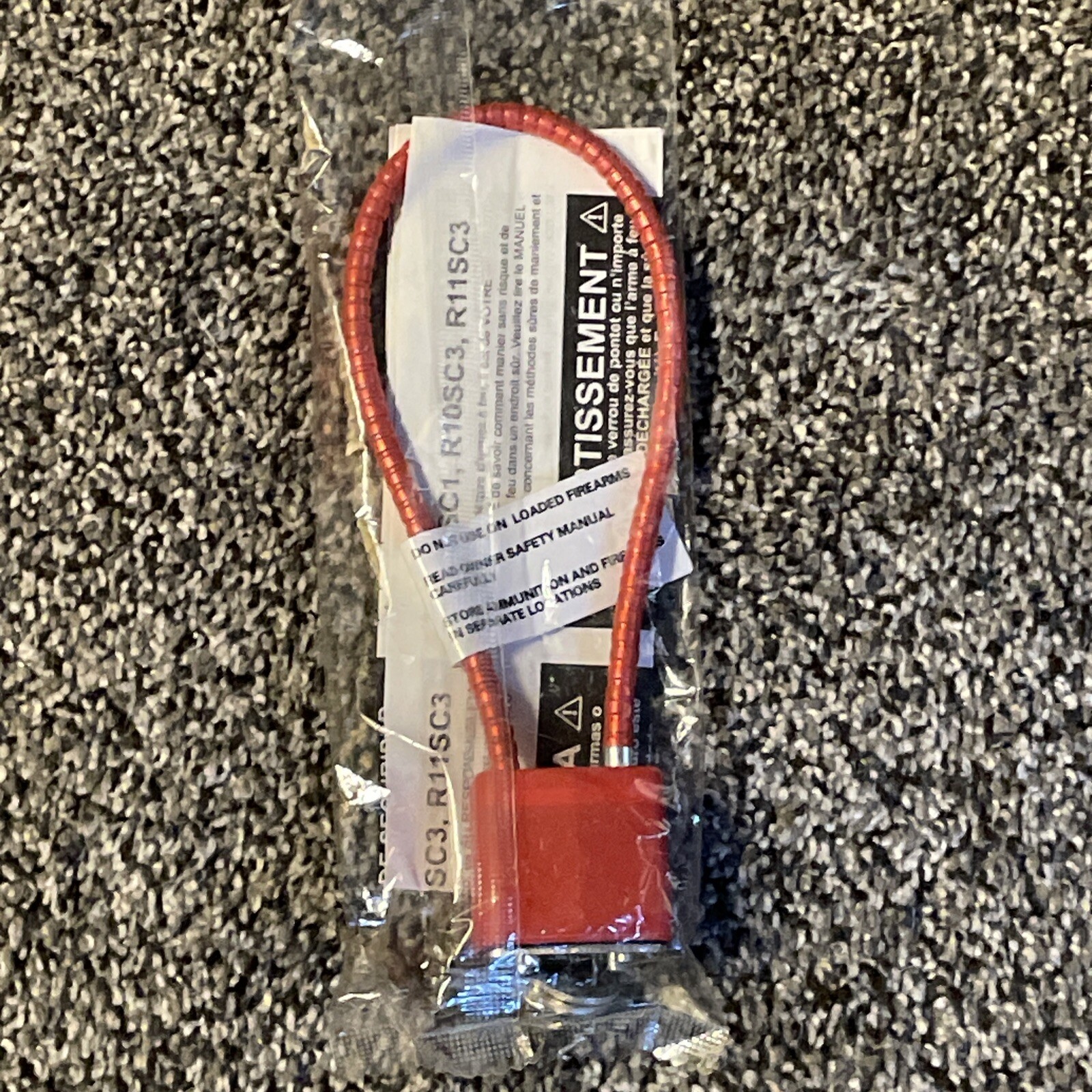 NEW Regal Red Cable Gun Lock W/ 2Keys Hunting Safety  R10SC1  R10C3  R11SC3