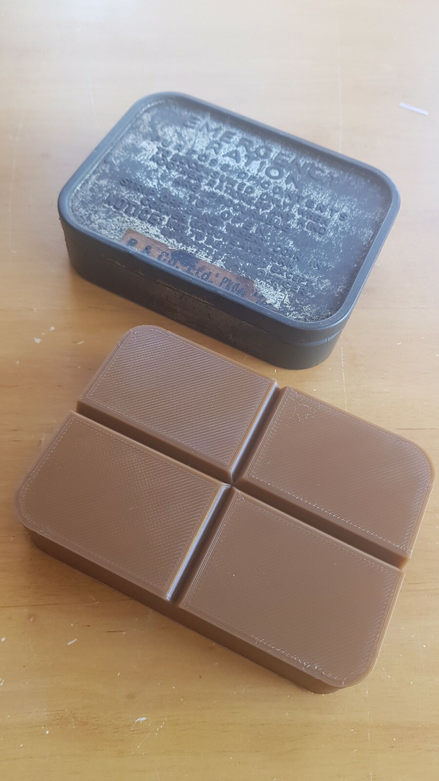 REPRODUCTION CHOCOLATE BAR. to fit WW2 EMERGENCY RATION TIN