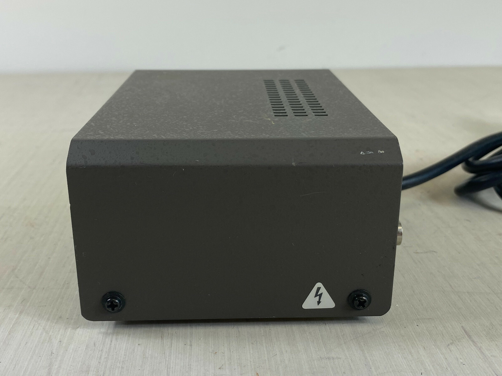 T6: PANASONIC CAMERA CONTROL BOX WV-1790
