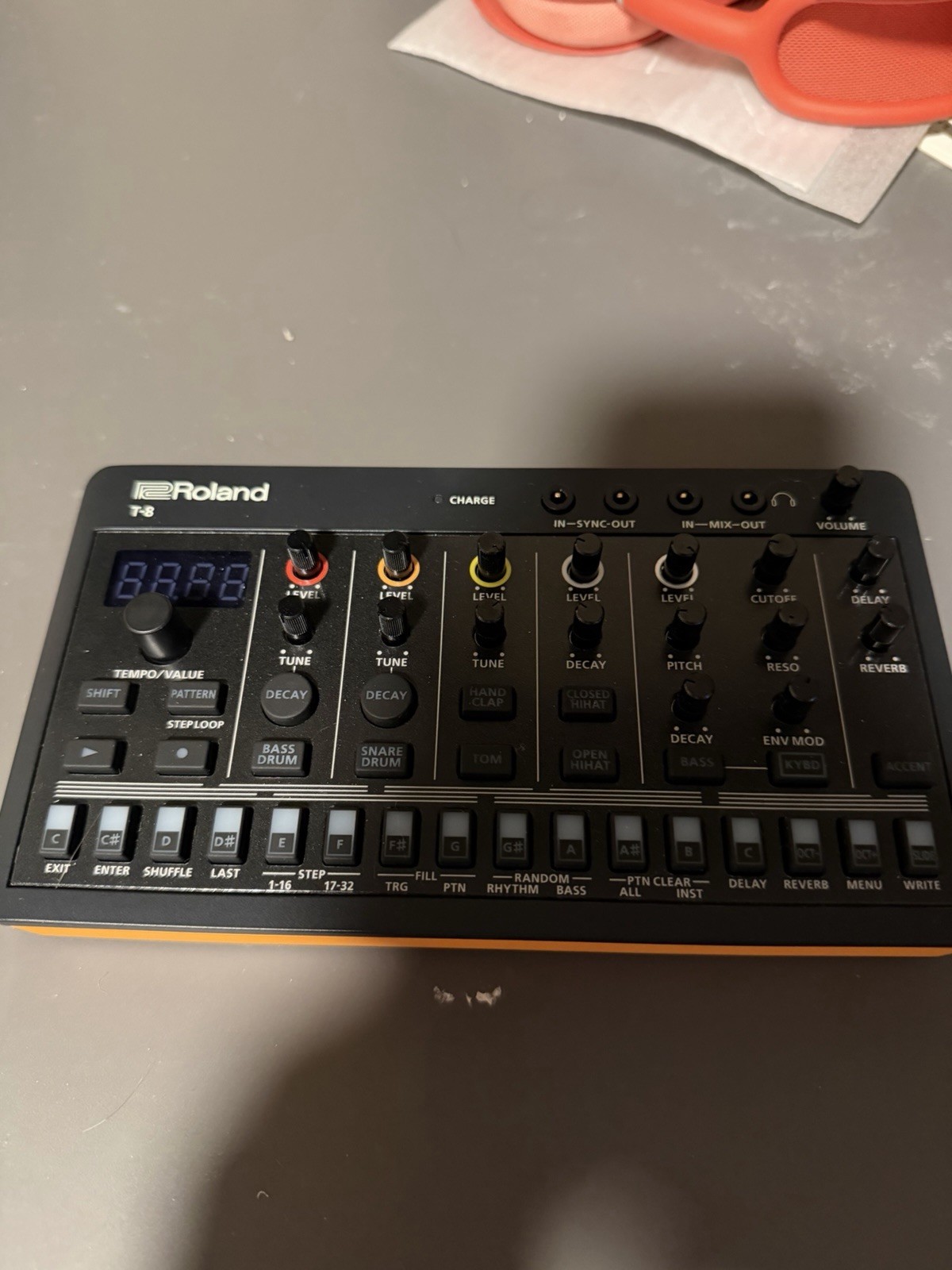 Roland T-8 Digital Drum Machine Synth w/ Sequencer, 16 Keys, USB MIDI Sync