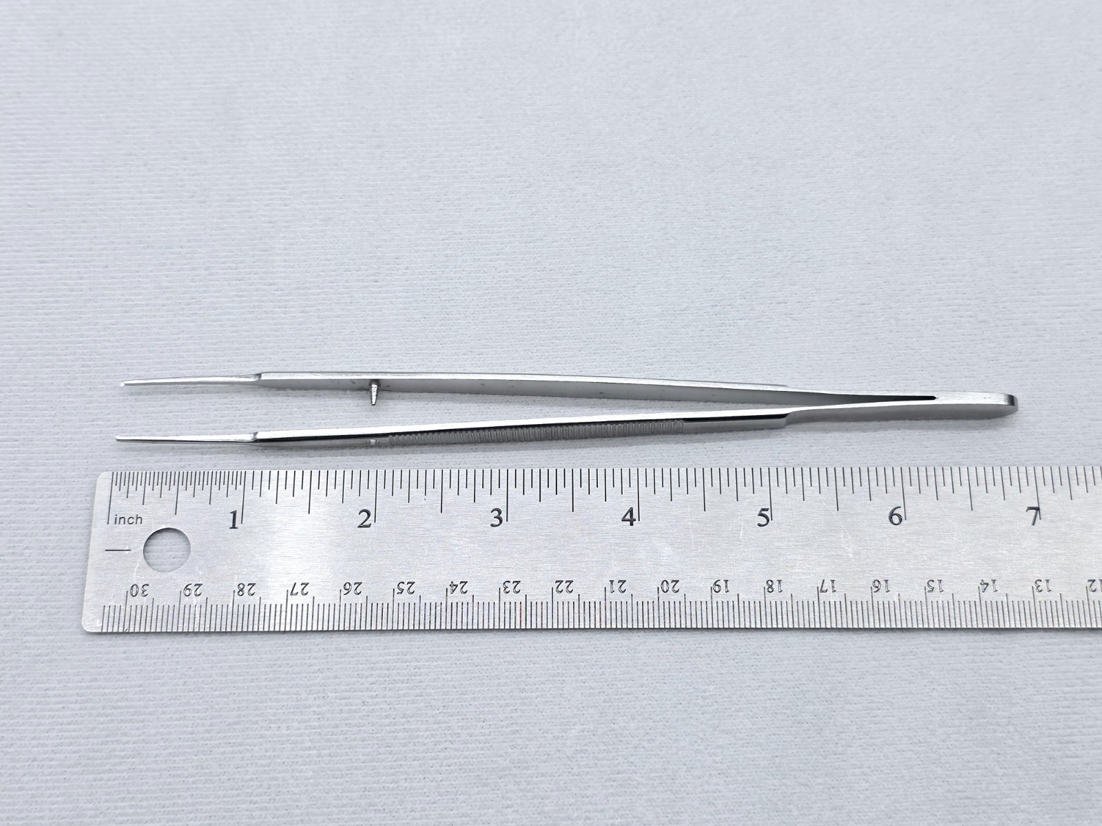 V. Mueller NL1440 Gerald Tissue Forceps, Straight Delicate, 1x2 Teeth, 7"