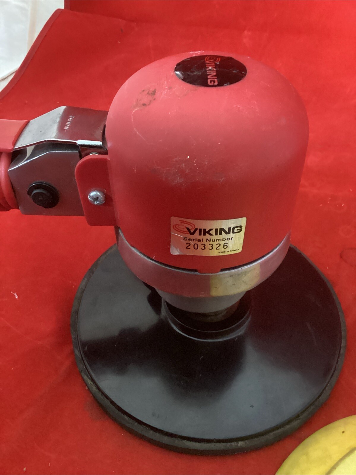 Viking Pneumatic Sander 5 9/16” Width 6hptl007 Working Needs Lever Bolt With Pad