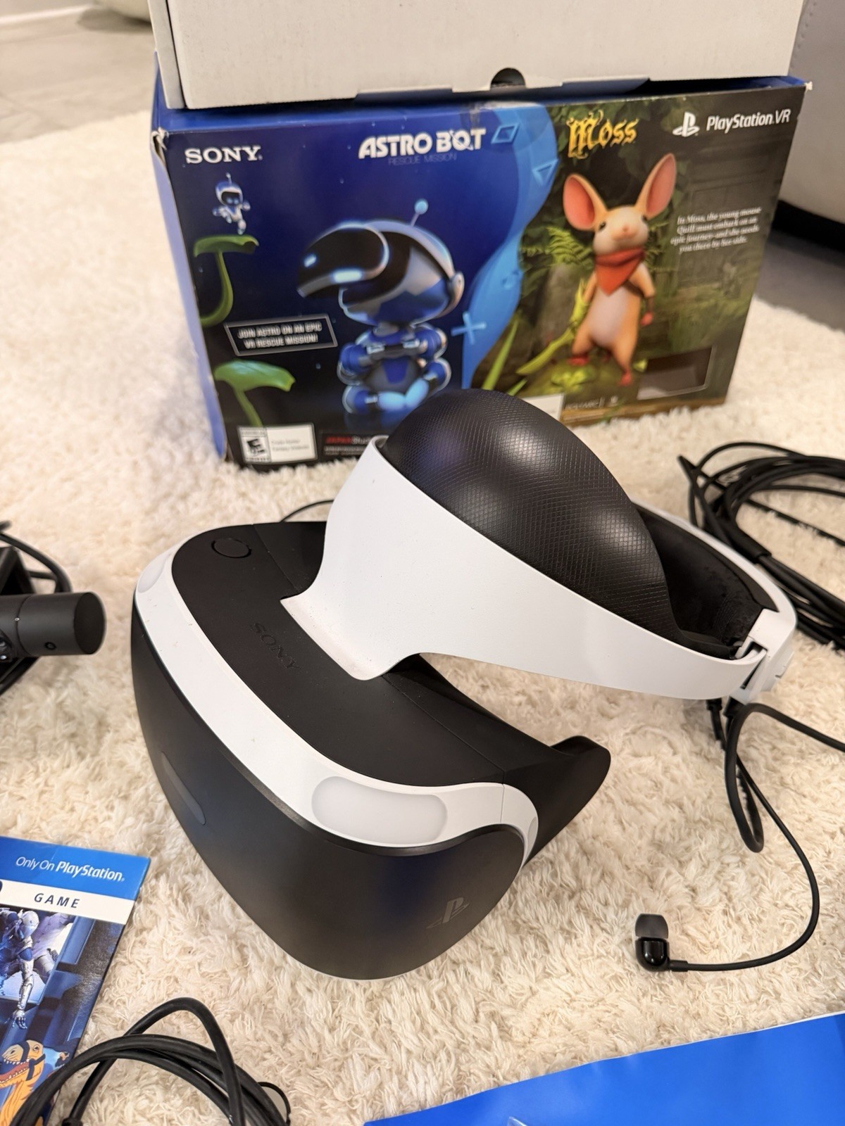 Sony PlayStation VR Virtual Reality Headset PSVR Used With Box Camera