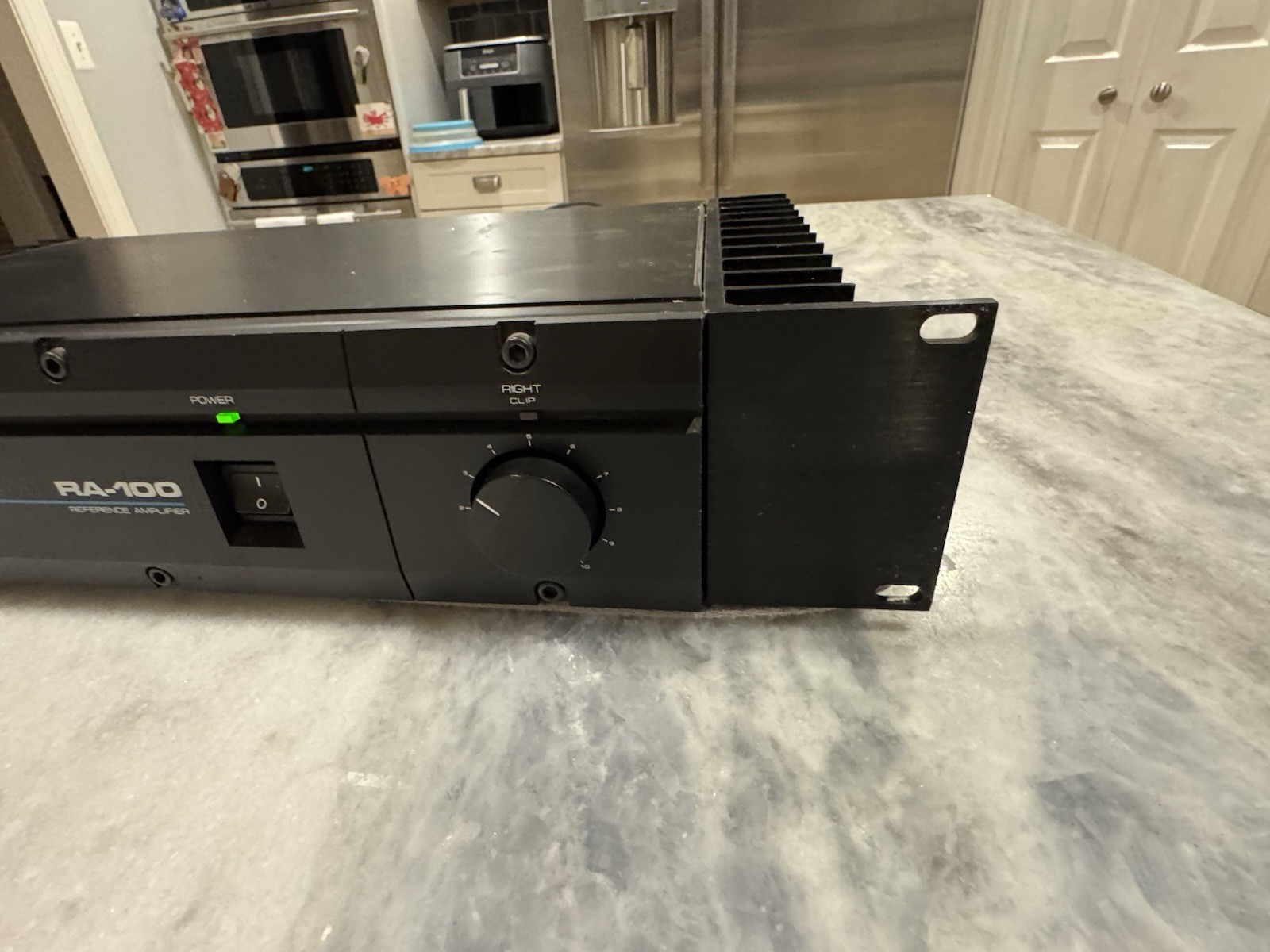 Alesis RA-100 Reference Amplifier 75 WPC @ 4 Ohms Stereo - Tested Working Video