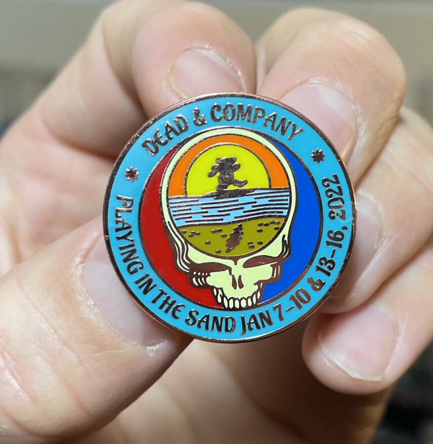 DEAD & COMPANY Pin And Co 2022 PLAYING IN THE SAND - HARD TO FIND - VERY RARE