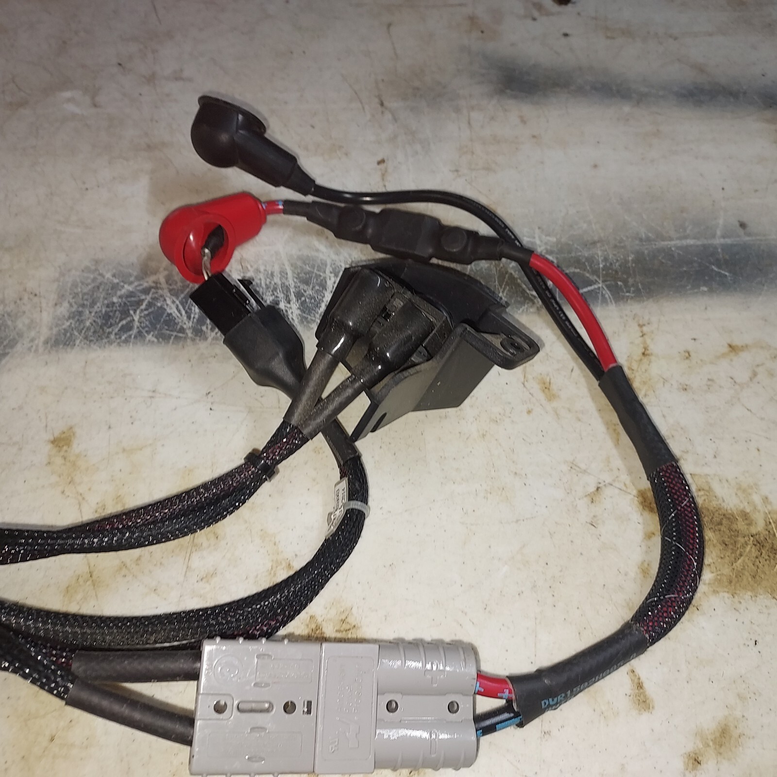 Quantum Edge HD Power WheelChair Battery And 50A Harness CablesB2