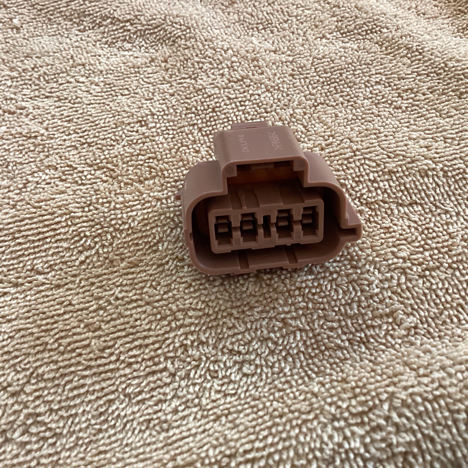 International 3548934C1 Connectr,Connector Body*8 Way 1 New