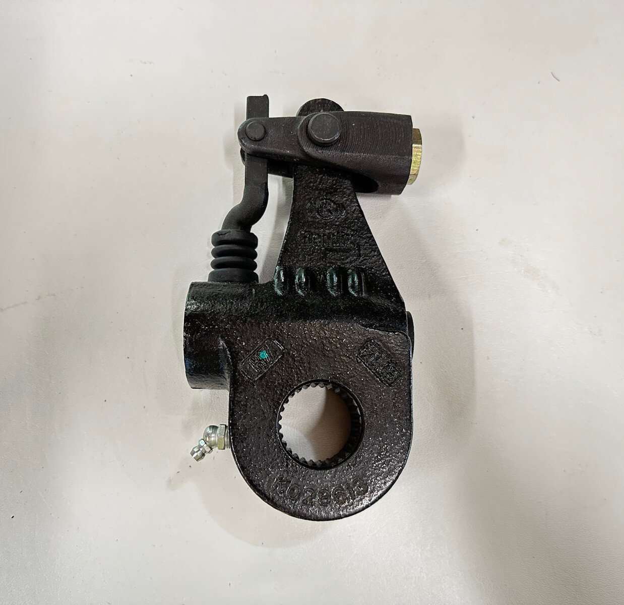 Bendix K043197 -  5.50" Air Brake Automatic Slack Adjuster