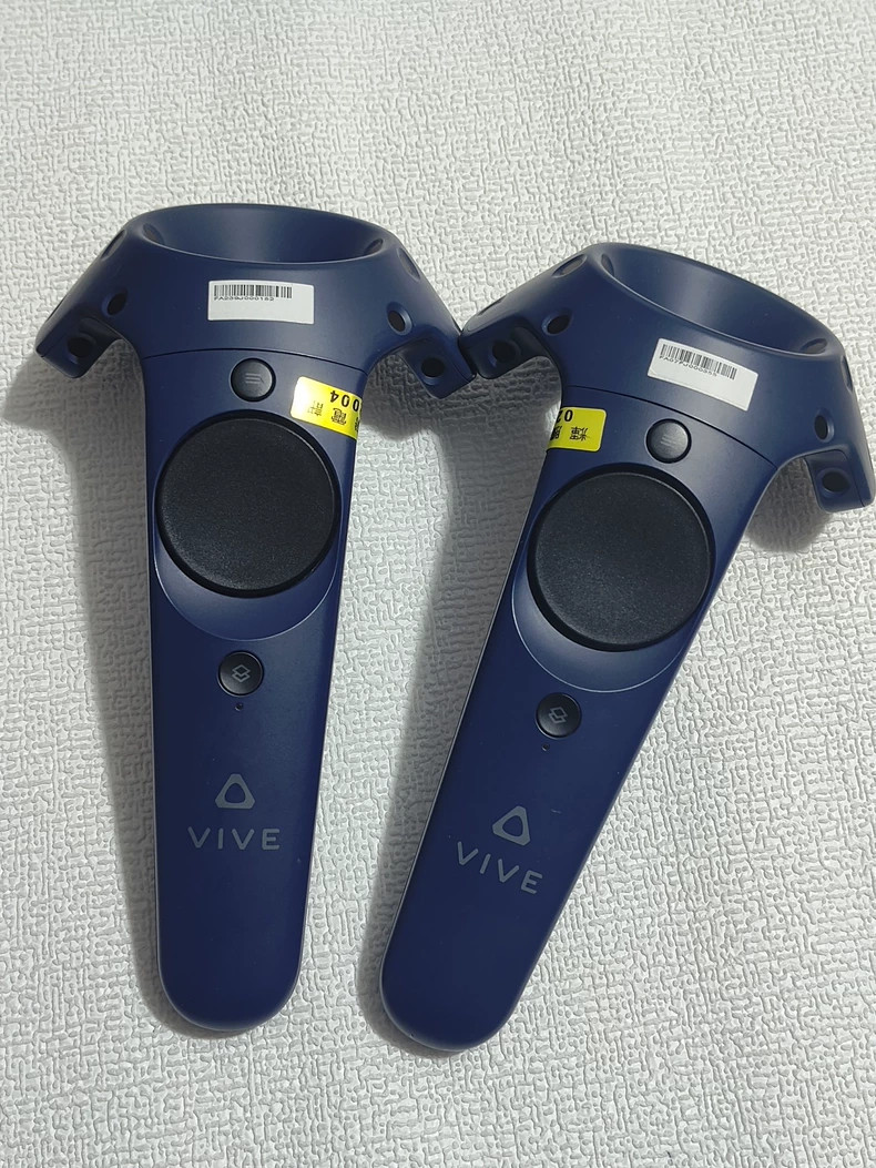 HTC Vive Pro Blue Controller 2.0 Wand (2PR7200) - Excellent Condition