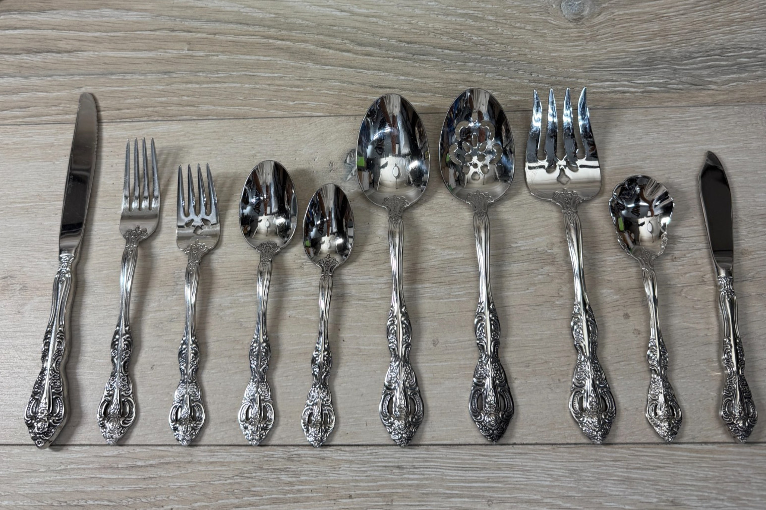 Oneida * MICHELANGELO "O" Stainless Flatware Glossy CHOOSE - CHOICE MINT! (121)
