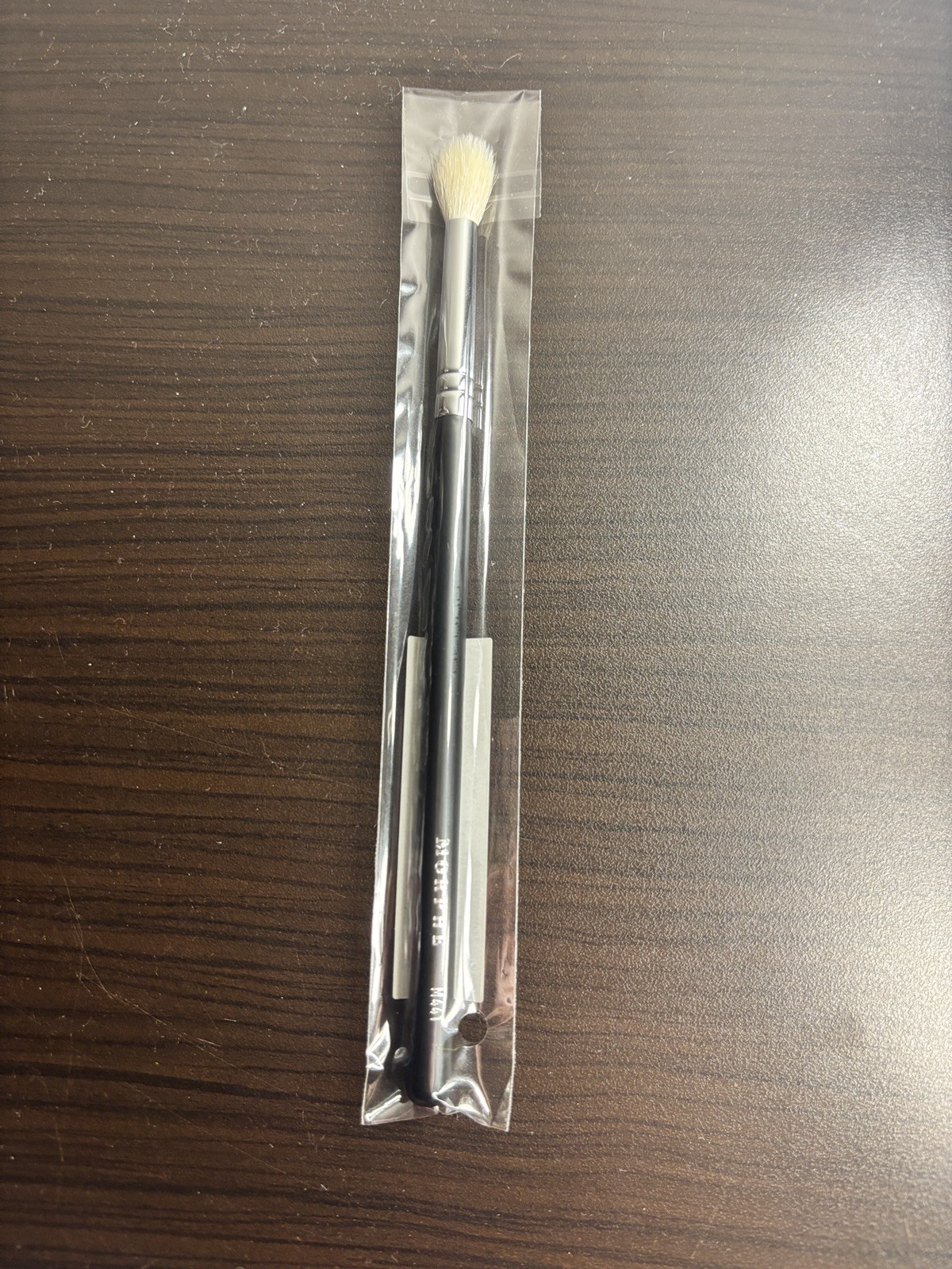 Morphe M441 Pro Firm Blending Crease Brush Brand new