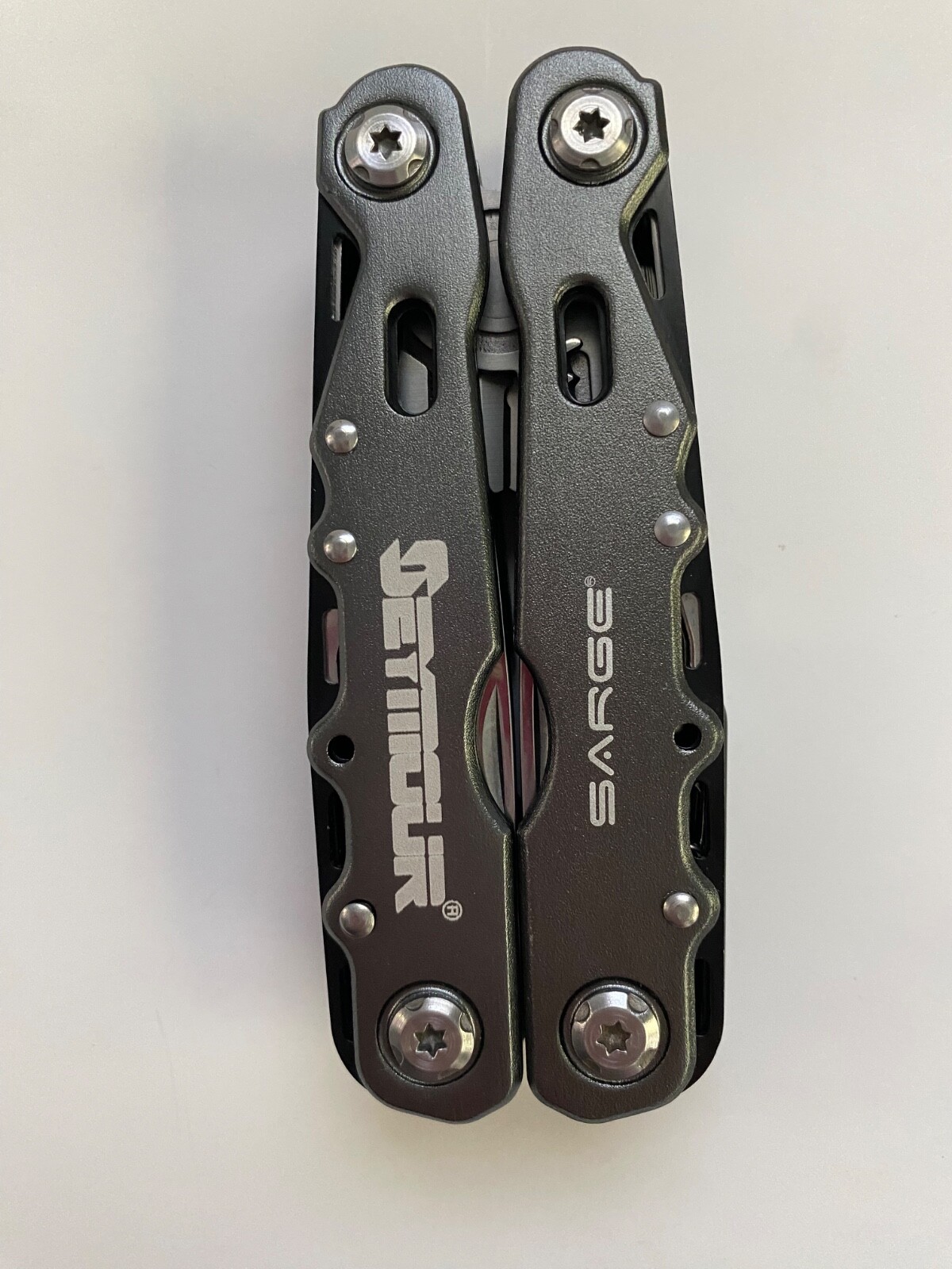 Sarge Knives Multi Tool 14 Tools New With Box & Pouch SKT-50G