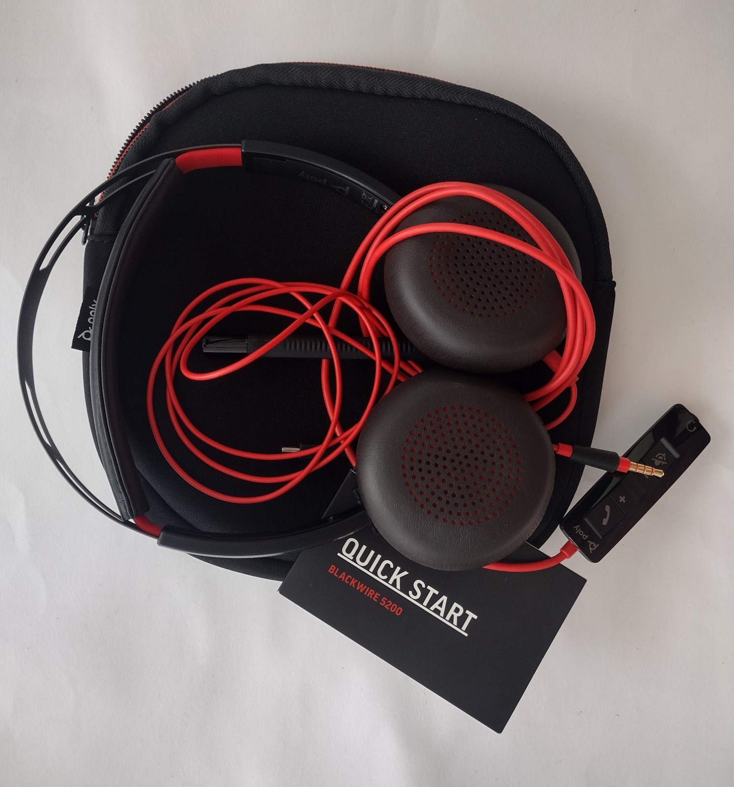 Brand New Poly Blackwire 5200 Headset