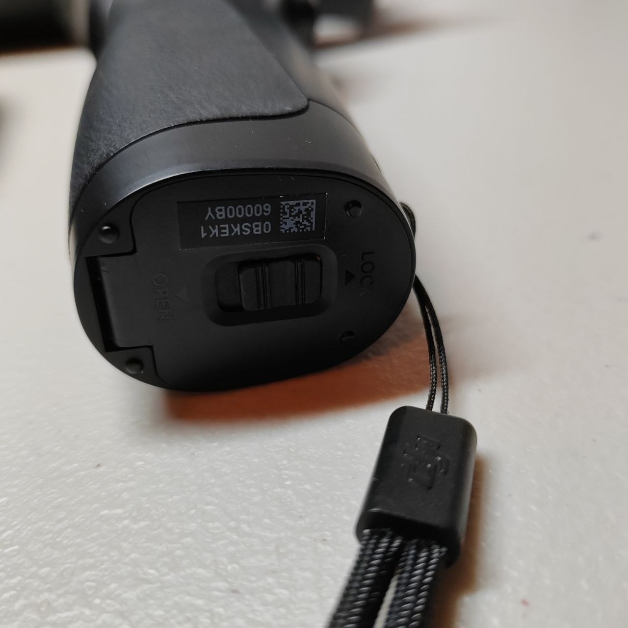 DJI Osmo Mobile 1 Smartphone Gimbal Stabilizer ZM01 Case Battery Bundle