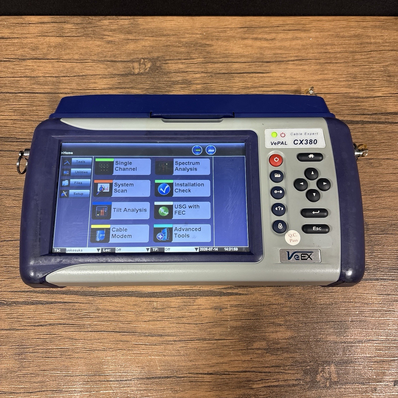 VeEX VePAL CX380 Advanced CATV Analyzer Tested & Working w/Case & Accessories