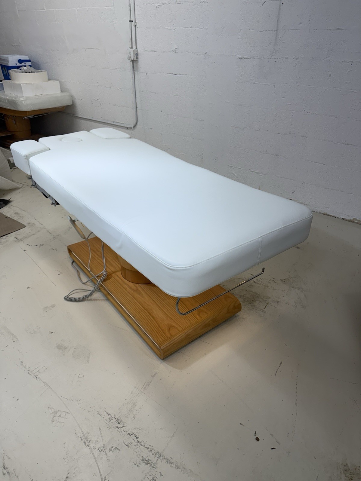 Eyelash / Massage bed Professional White Heat Neon Automatic Adjustable