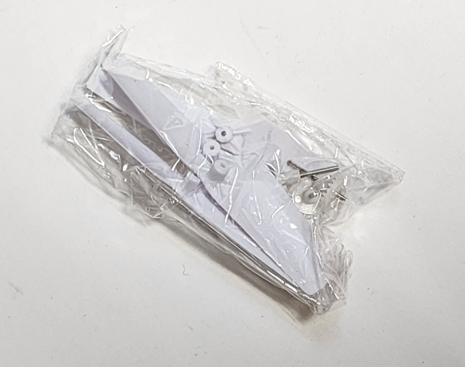 JJRC Elfie Selfie Foldable Pocket Quadcopter Drone box manual charger props bag