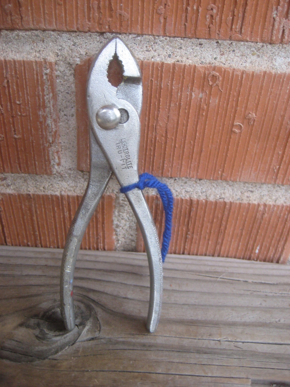 1960s Vintage 5 1/2" Length * LECTROLITE - Tru Fit * Small Slip Joint Pliers USA