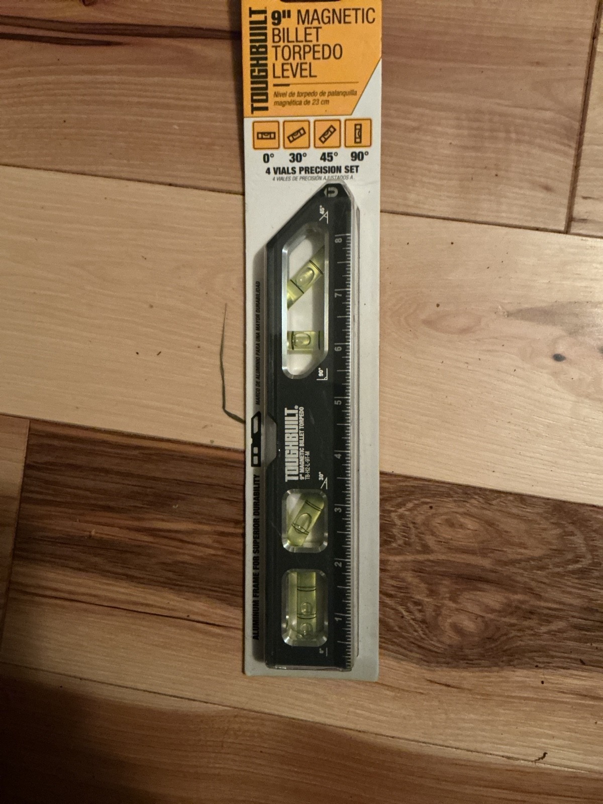 TOUGHBUILT 9" Magnetic Billet Torpedo Level, Aluminum 4 Vial, TB-H2-L-9T-M - NEW