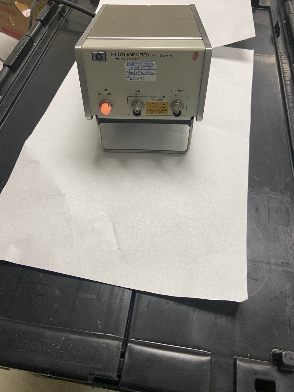 HP 8447 Amplifier