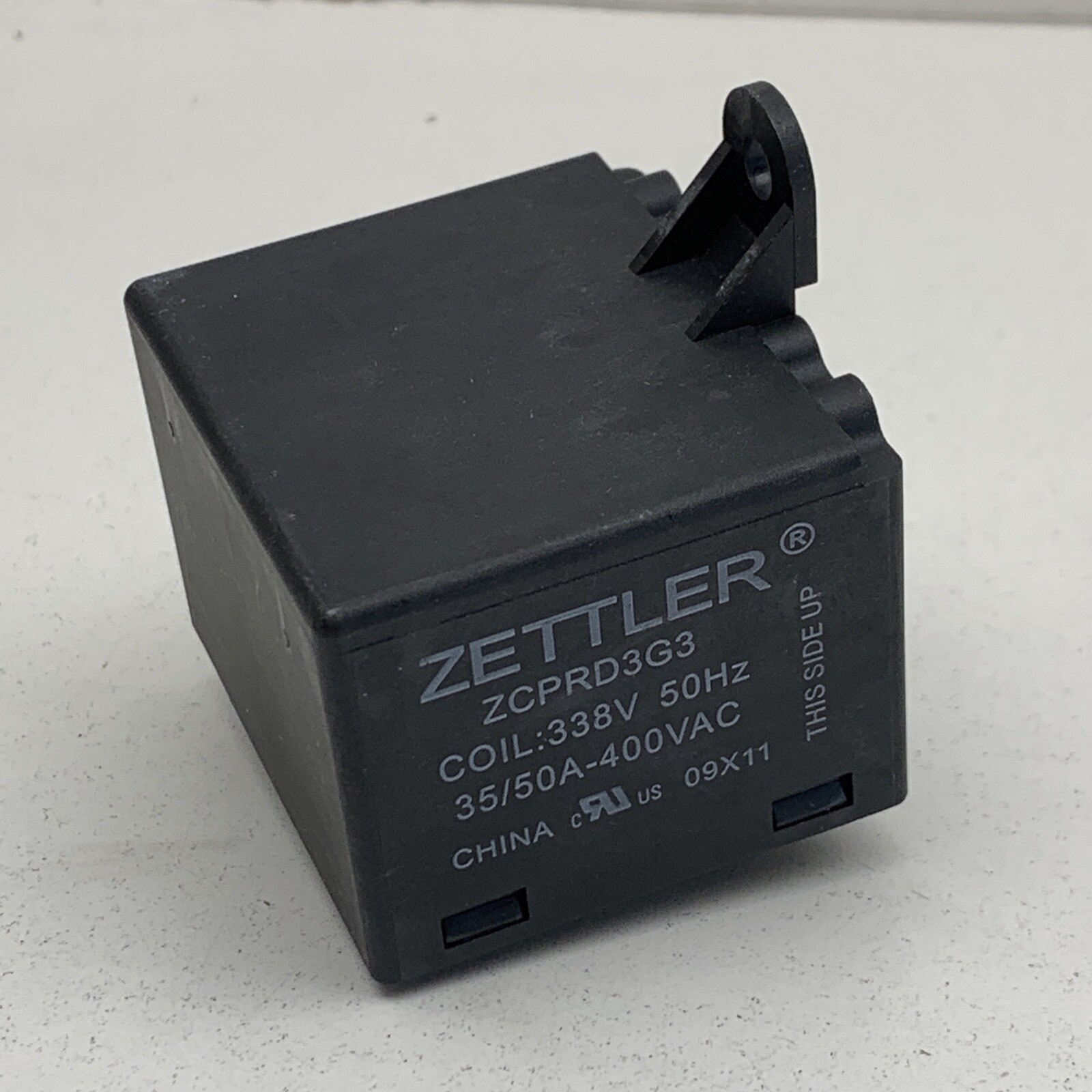 Zettler ZCPRD3G3 Motor Start Potential Relay 35/50A 400VAC, 338V 50hz Coil