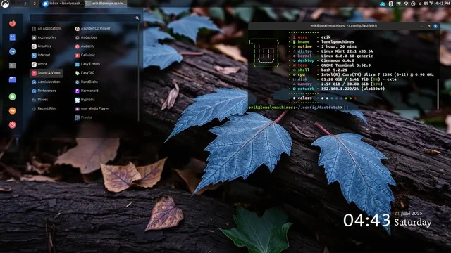 Linux Mint 22.2 ZARA Cinnamon 64bit Version Released Q2 2025 BOOTABLE LIVE DVD