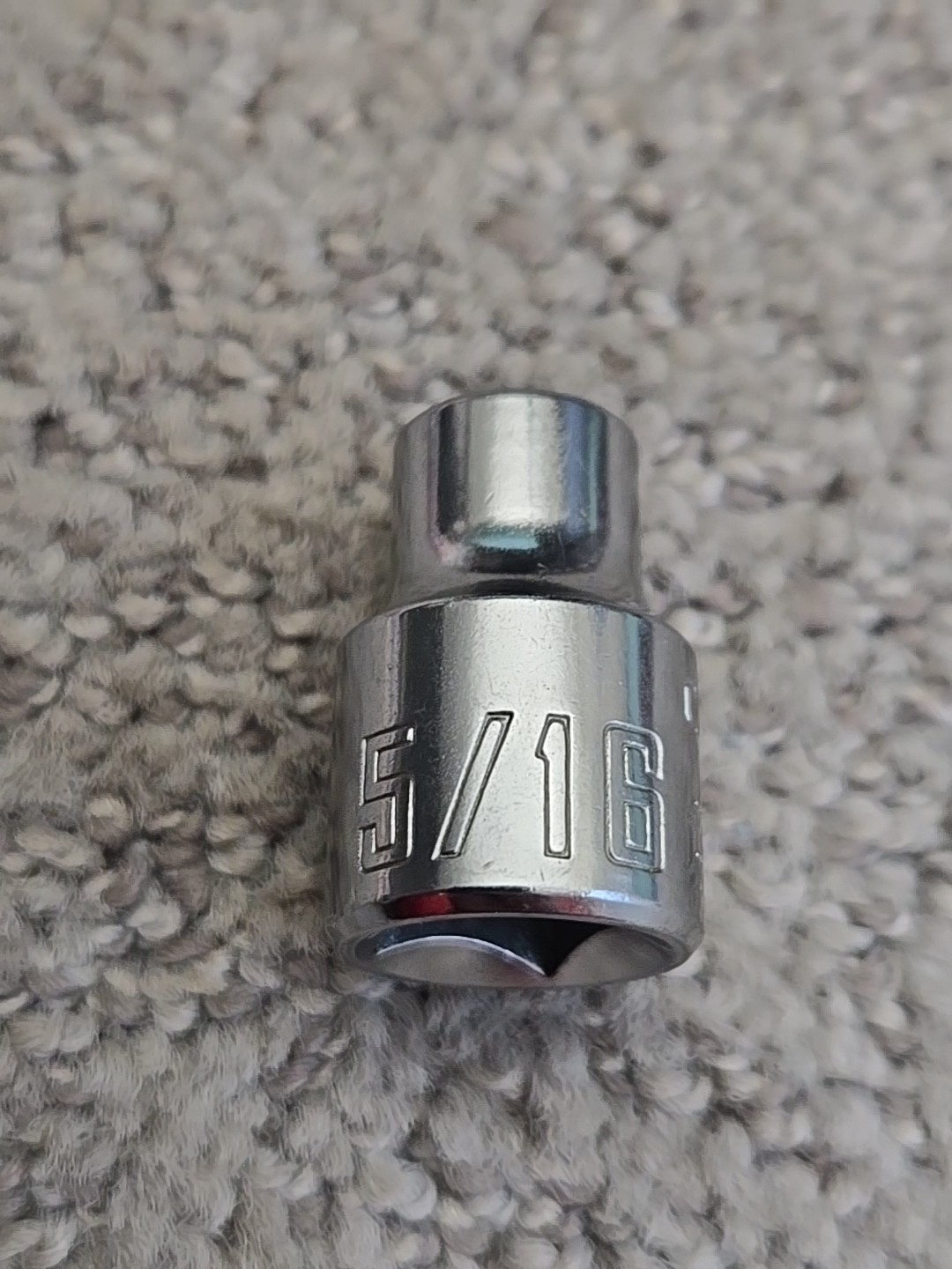 Craftsman CMMT43000 5/16" 6pt Socket 3/8" Drive