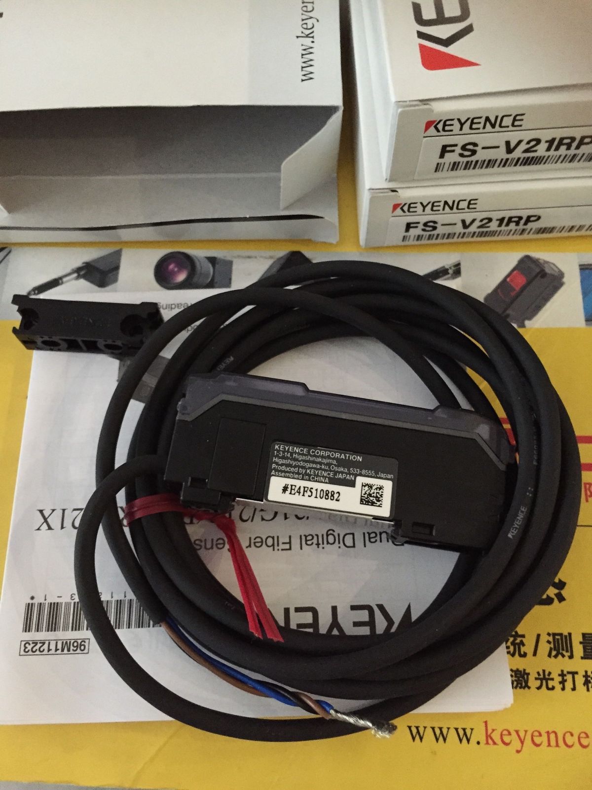 KEYENCE FS-V21RP SHA22 Fiber Amplifier Sensor FSV21RP New In Box #